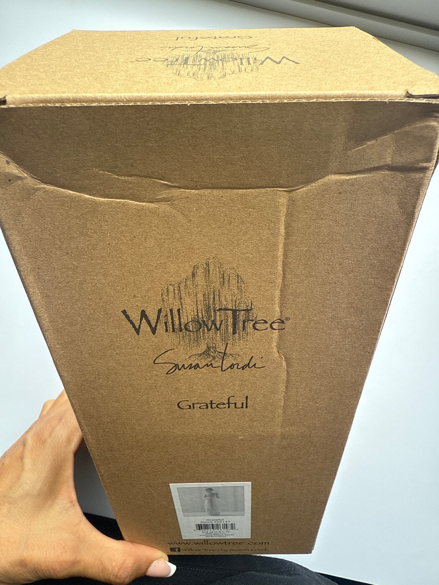 Clearance 'Grateful' Willow Tree figurine Damaged box