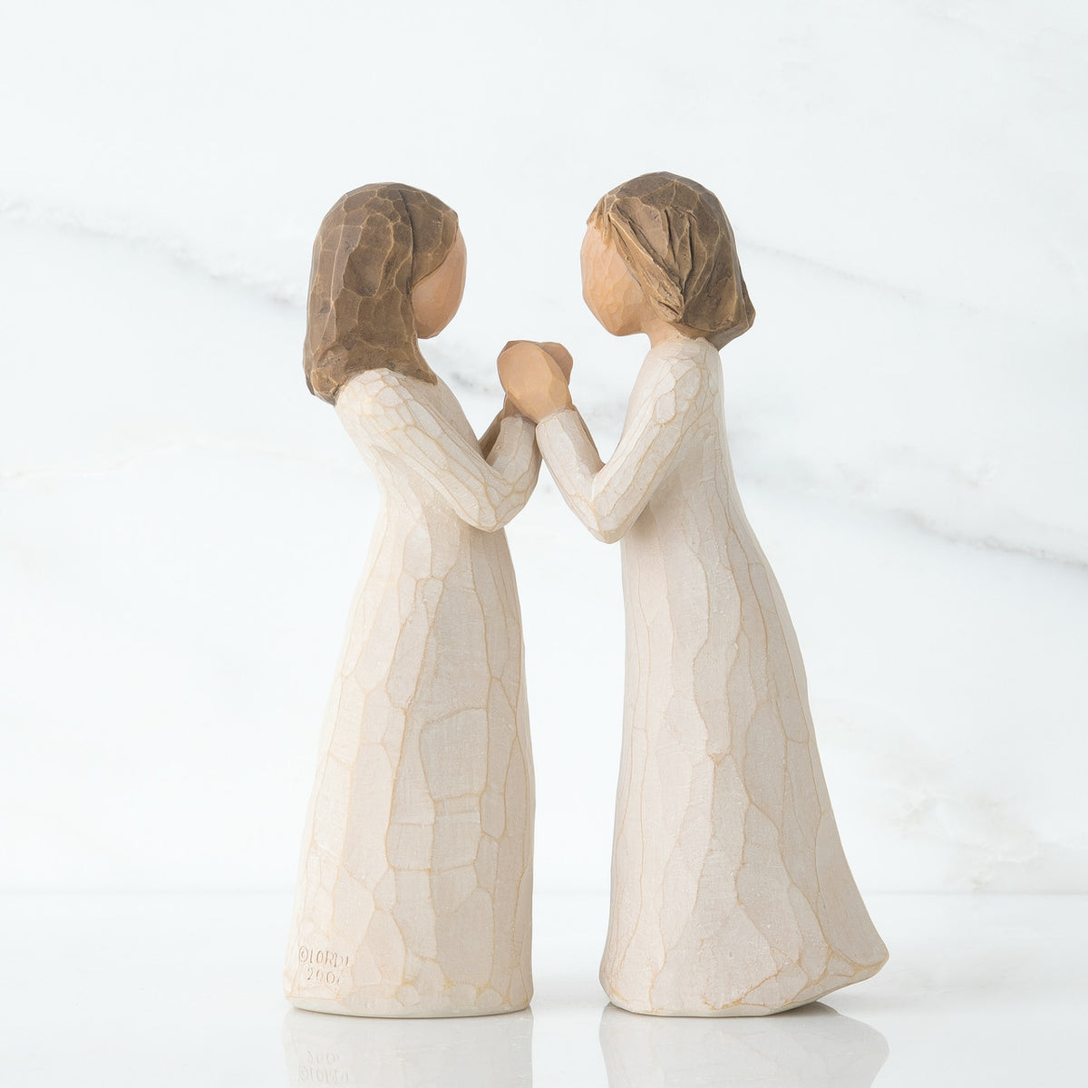 Sisters By Heart Gift Box
