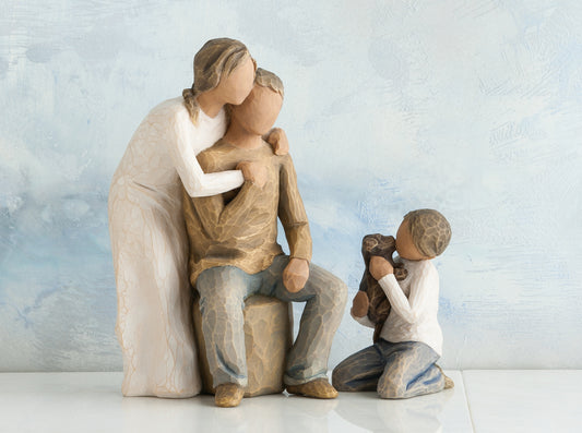 Parents with 1 Boy and Dog