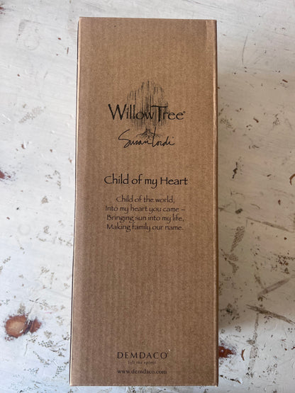 Clearance 'CHILD OF MY HEART ' Willow Tree figurine Damaged box