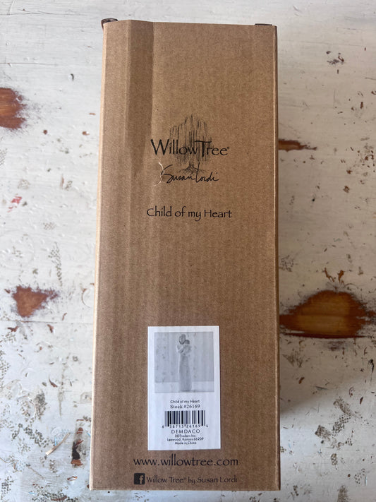 Clearance 'CHILD OF MY HEART ' Willow Tree figurine Damaged box